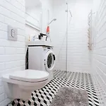 Stylish Latvian-style Near Center, Parks, Cafes & Public Transit Apartment *