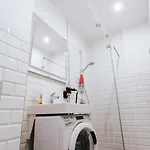 Stylish Latvian-style Near Center, Parks, Cafes & Public Transit 公寓 里加