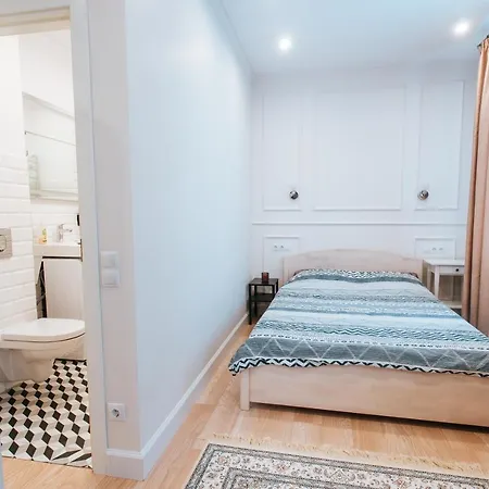 Apartment Stylish Latvian-style Near Center, Parks, Cafes & Public Transit Riga
