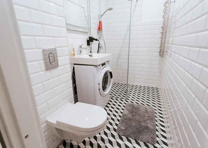 Stylish Latvian-style Near Center, Parks, Cafes & Public Transit Daire